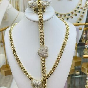 Gold Filled 14K Heart Jewelry Set, Chain 20”, Bracelet 8” and Earrings.